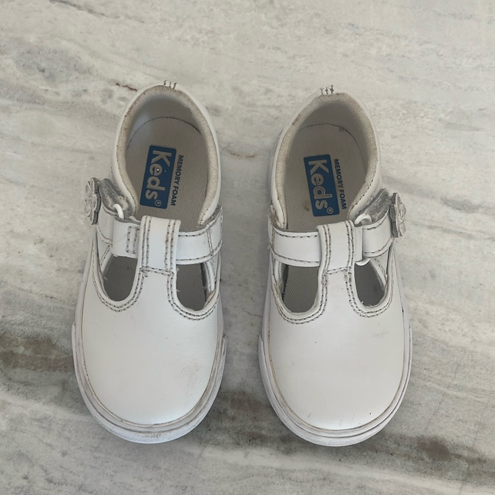 Keds Daphne T strap Leather Shoe